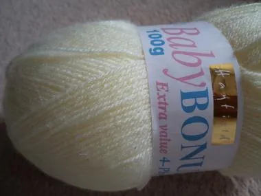Hayfield Baby Bonus 4 ply 800x600 medium2.jpg (14